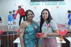 Mothers-Day-2025-VVRA7321